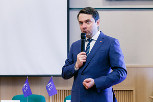 Андрей Чибис пообещал защитить интересы ПИНРО