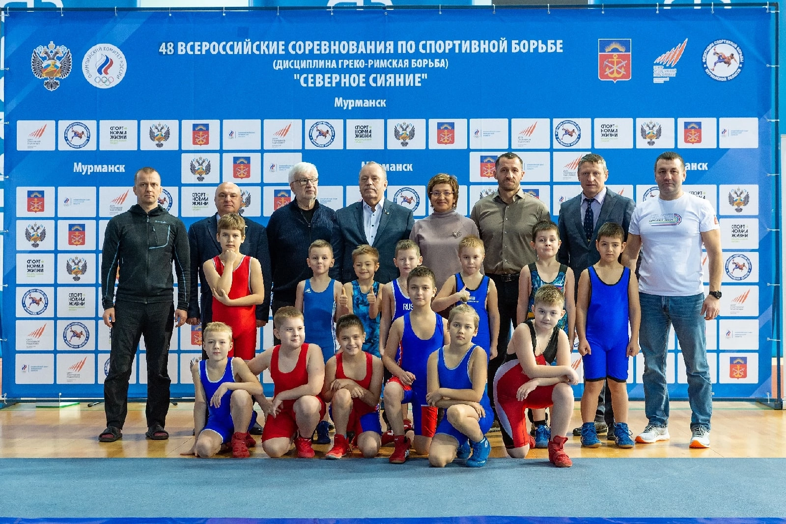 В Мурманске в 48-й раз прошли всероссийские соревнования по спортивной борьбе «Северное Сияние»