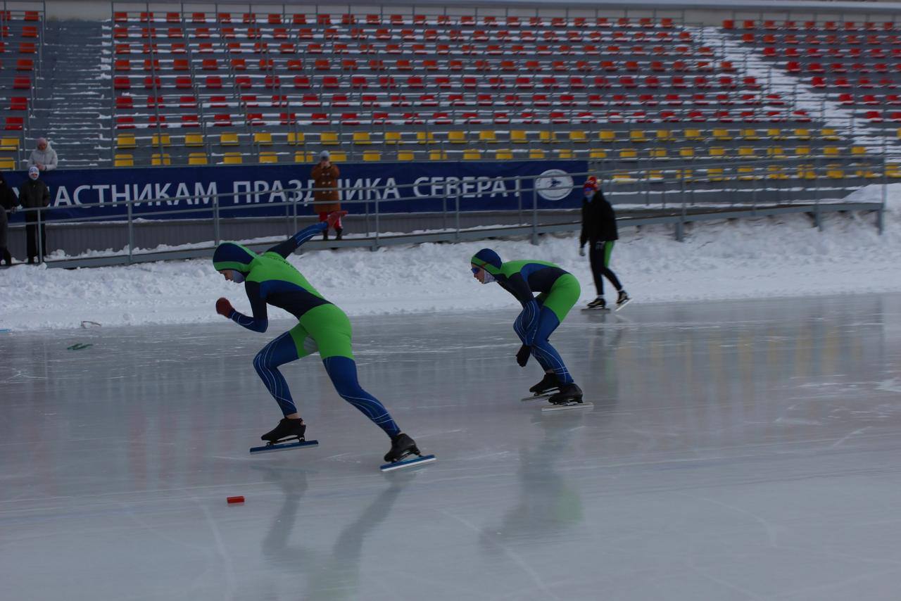 В Оленегорске завершились всероссийские соревнования по конькобежному спорту