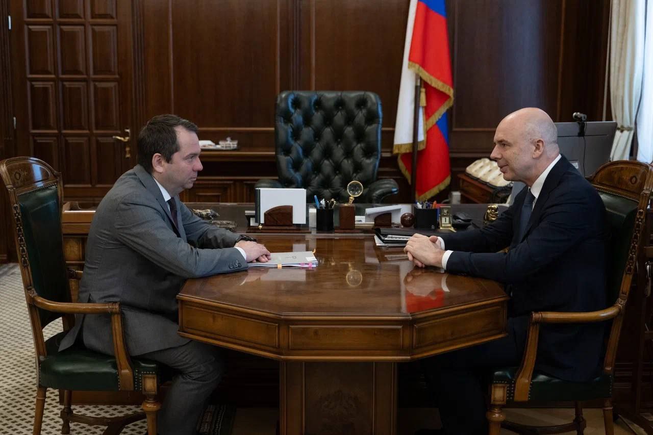 Глава Минфина РФ Антон Силуанов и губернатор Андрей Чибис обсудили финансовую поддержку Мурманской области со стороны федерального правительства