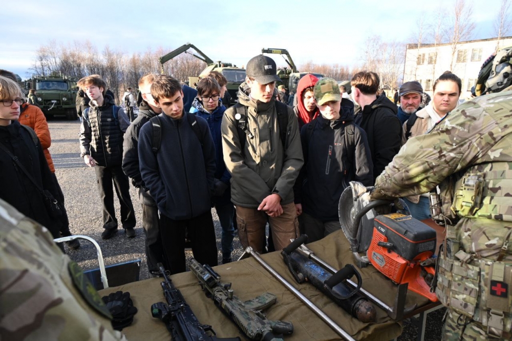 В Мурманске прошел День призывника