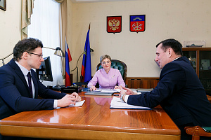 Власти Кольского района отчитались перед губернатором за работу по устранению транспортных проблем