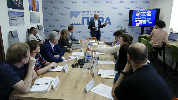 Проректор СФУ Михаил Гладышев в Москве анонсировал старт практического этапа проекта выращивания ценных пород северных рыб