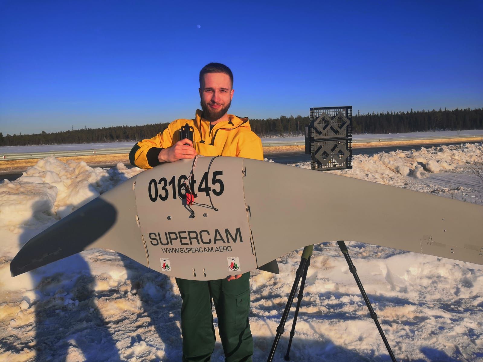 Откуда летят беспилотники в ленинградскую область. БПЛА Supercam s350. БПЛА Supercam 350. Дрон Supercam s350. Supercam беспилотник.