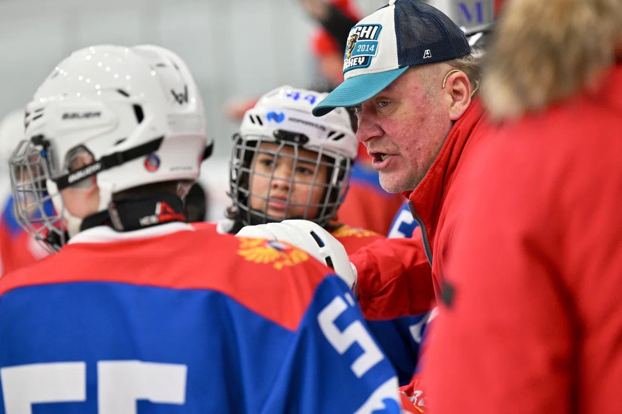 krasnaya mashina 2026 trenirovka